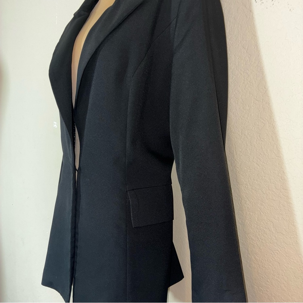 Classic Black Women's Suit Jacket - Picture 5 of 16